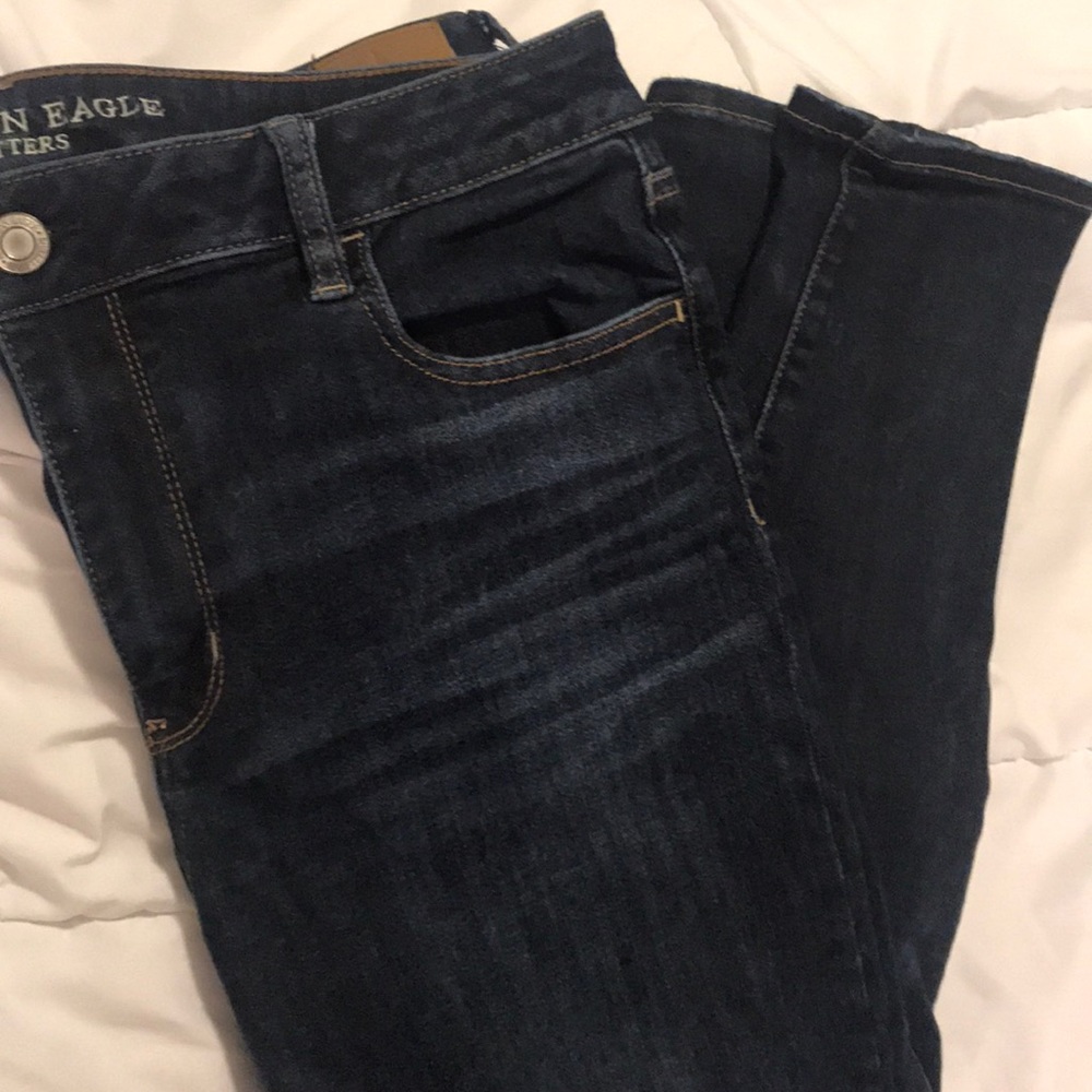 Dark wash American Eagle skinny jeans